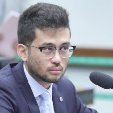 Kim Kataguiri minimiza divergência com Milton Leite e diz que seguirá candidato