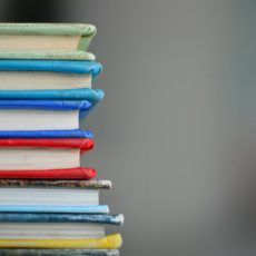 Moraes suspende lei que obriga centros de ensino a estender promoções a clientes antigos