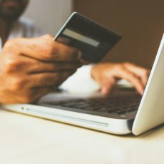 Bens imateriais, direito de arrependimento e desconexão regulatória