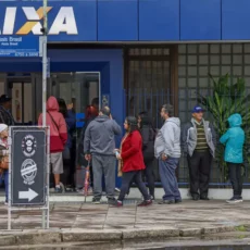 Caixa deve indenizar aposentado que queria empréstimo consignado, mas contratou cartão