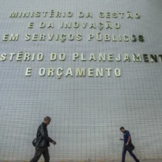 Governo estende prazo para implementar novo PGD até outubro
