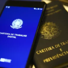 Juiz condena criminalmente homem por receber seguro-desemprego enquanto trabalhava