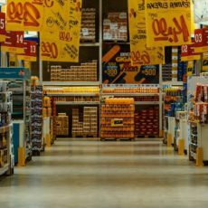 Zanin reafirma competência da Anvisa para regular propaganda de alimentos nocivos à saúde