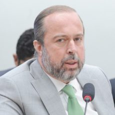 Silveira defende mudança nas agências, mas deputados não veem fôlego para discussão