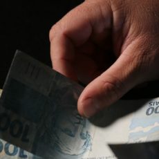 Pagamento do tributo devido e acusações de lavagem e organização criminosa