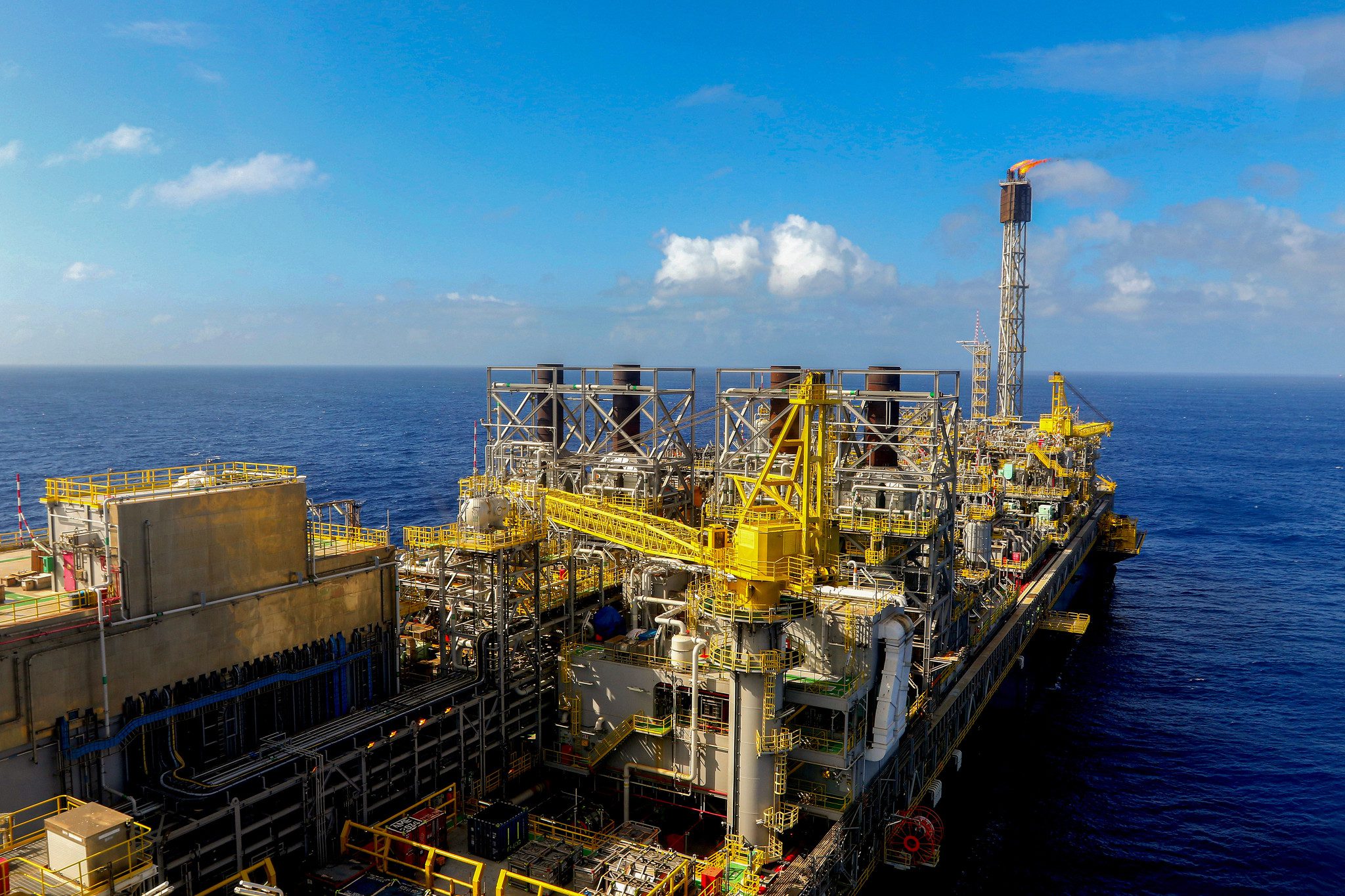 Relatório bimestral usou parâmetros diferentes e elevou projeção para arrecadação com petróleo