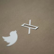 Moraes determina diligências para apurar volta do X (antigo Twitter) no Brasil