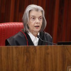 1º turno das eleições municipais tem 21,71% de abstenção, diz Cármen Lúcia