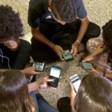 Proibição de celulares em escolas é aprovada na Comissão de Educação da Câmara