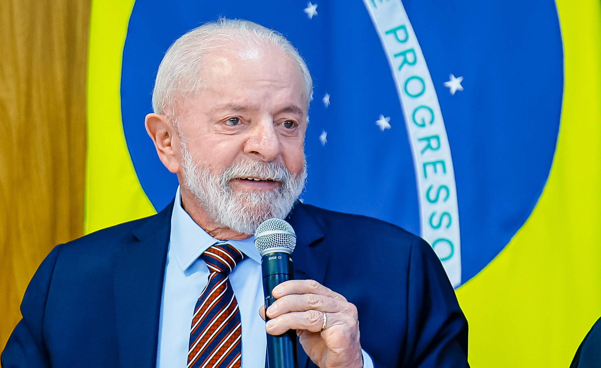 Lula à frente em cenários simulados com Bolsonaro, Marçal e Tarcísio, aponta CNT/MDA