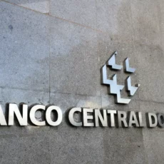 A repercussão do aumento de juros nas empresas em dificuldades