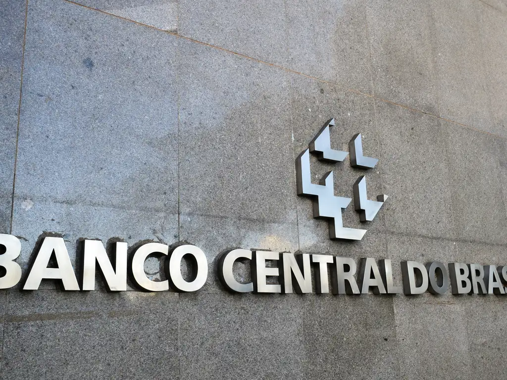 meios de pagamento banco central, juros