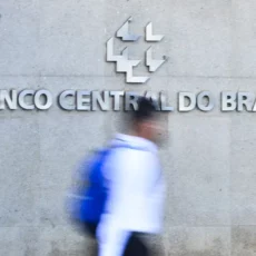 PEC do BC: após reunião com Galípolo, Senado aguarda sugestões da instituição até sexta