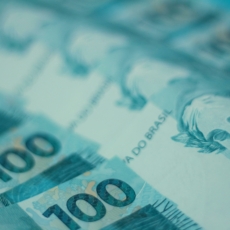 Novo consignado já emprestou R$ 8 bilhões; na sexta começa a oferta nos apps de bancos