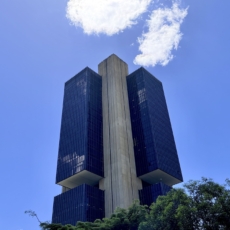 A jornada de adequação às duplicatas escriturais