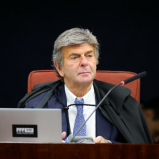 Fux veda aposta em bets com Bolsa Família e antecipa regras sobre publicidade infantil
