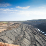 Sobre mercados críveis e minerais críticos