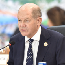 Constituição alemã e eleições antecipadas: a quantas anda a confiança em Olaf Scholz?