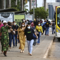 Sociedade civil cobra da PGR ações contra os crimes cometidos na pandemia