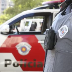 Juíza determina reintegração de concurseiro reprovado por postar folha da maconha