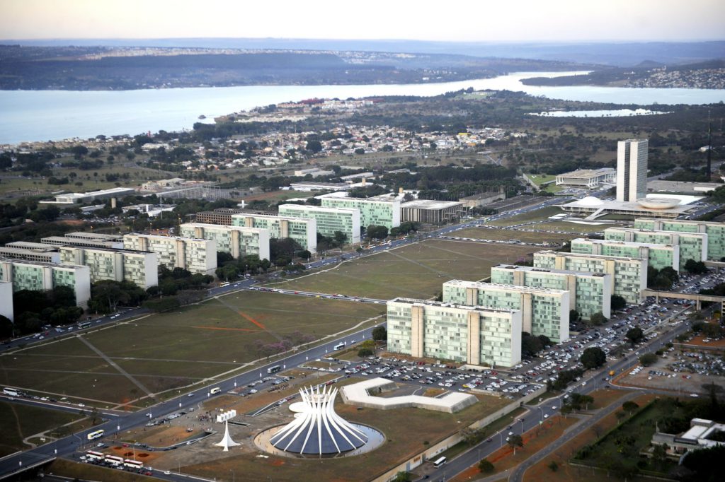 feriados serviço público