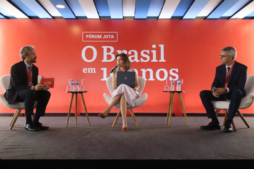 96% dos criadores de conteúdo brasileiros usam ferramentas de IA, diz pesquisa do Youtube