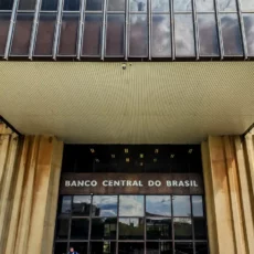 BC reformula critérios de classificação de conglomerados prudenciais