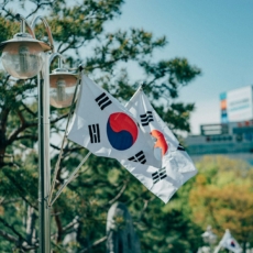 Coreia do Sul, exemplo na economia, também é lição para democracia brasileira