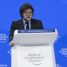 Milei acusa elite econômica de promover ‘wokeismo’ e conclama união a ‘países defensores da liberdade’