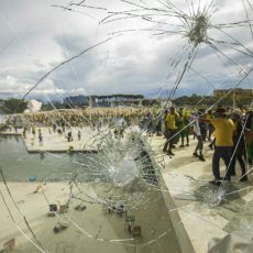 Constituição e STF permitirão anistia aos condenados por atos antidemocráticos de 8 de janeiro?