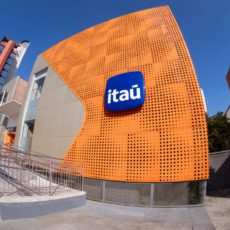 Itaú processa ex-CFO Alexsandro Broedel por alegada fraude milionária e pede R$ 3,3 milhões