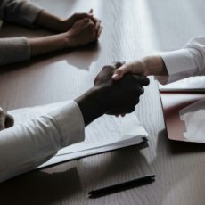 O conflito de interesses do árbitro e o papel central do dever de revelação