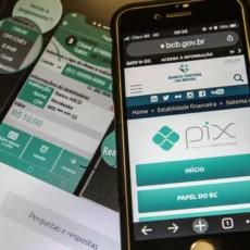 Governo revoga regras para fiscalização de transferências por Pix após onda de fake news