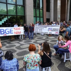 Governo suspende criação da Fundação IBGE+ após pressão de servidores