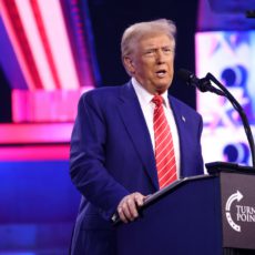 Brasil adota cautela e se alinha a outros países para esfriar guerra comercial de Trump