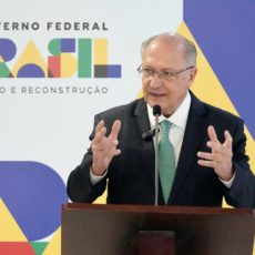 Alckmin admite que cotas podem ser solução para aço e repete Haddad ao insistir em cautela