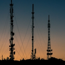 O que está em jogo na ADI 7708, sobre compartilhamento de torres de telecomunicações