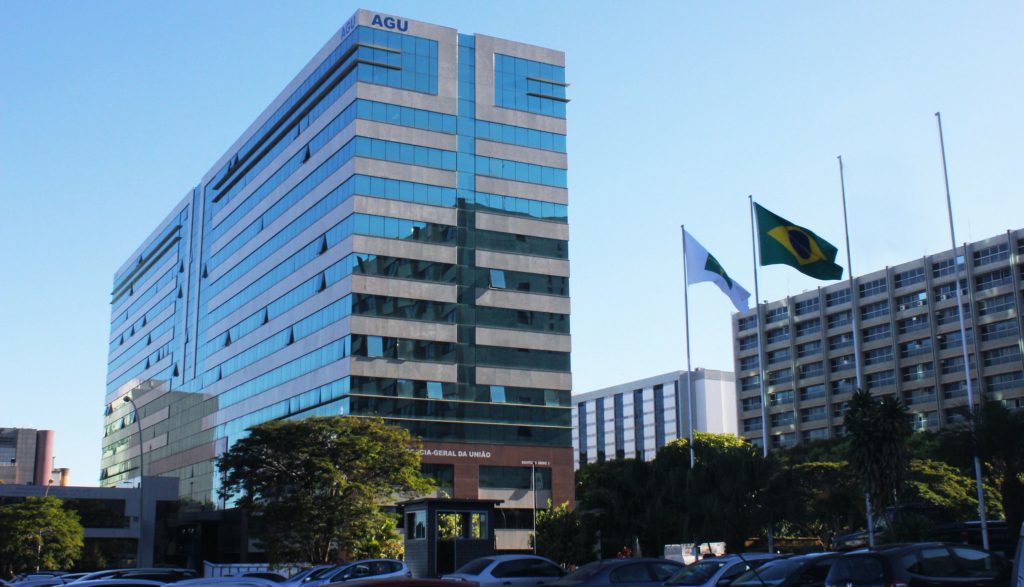 agu investigação financiamento eua agenda anti-stf