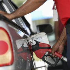 Carf nega crédito de PIS/Cofins sobre compra de álcool anidro por distribuidora