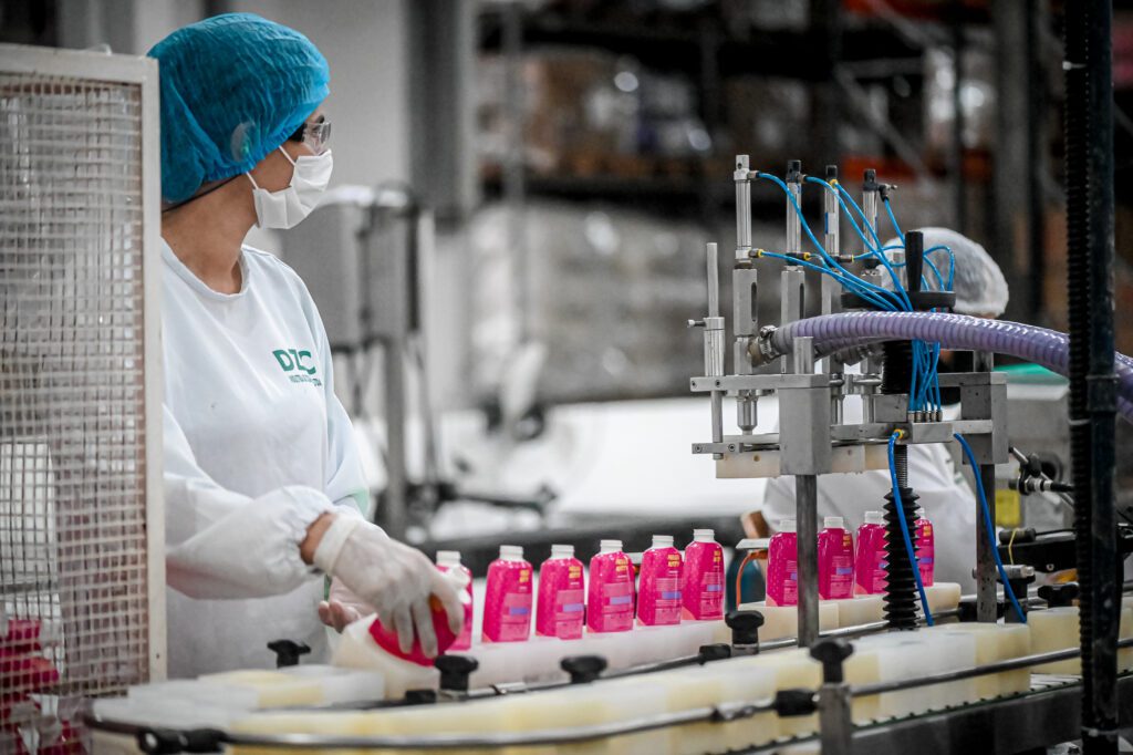A regulação da cosmetovigilância no Brasil