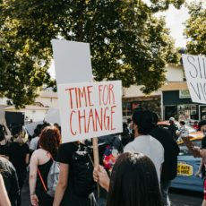 Utopia conservadora deve ser combatida com resgate do futuro como lugar desejável