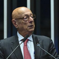 Frente parlamentar quer agência para regular cibernética com setores civil e militar