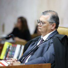Dino dá 10 dias para estado do RJ pagar perdas de ICMS ao município