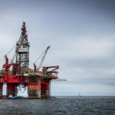 STJ: Instalações terrestres não geram direito a royalties da exploração petrolífera marítima