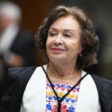 STJ julgará pela primeira vez se gênero neutro pode constar em certidão de nascimento