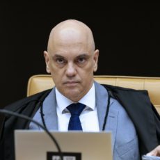 Moraes para ex-comandante do Exército: ‘Falseou a verdade na PF ou está falseando aqui’