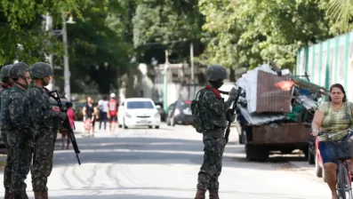 'Polícia prende, Justiça solta' ecoa entre maioria dos brasileiros, aponta pesquisa Genial/Quaest