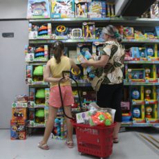 Trabalho em feriados: impactos para as empresas do setor comercial