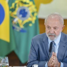 Lula tem 47% de aprovação e 49% de desaprovação, segundo CB Consultora