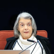 TSE tem duas listas tríplices para ministro: uma de mulheres, outra de homens